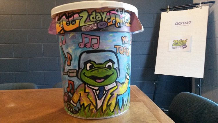 Time to decorate garbage cans