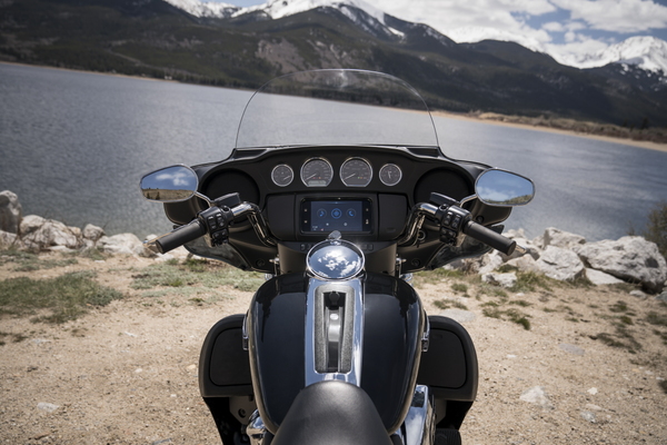 Canadian harley dealers closing discount