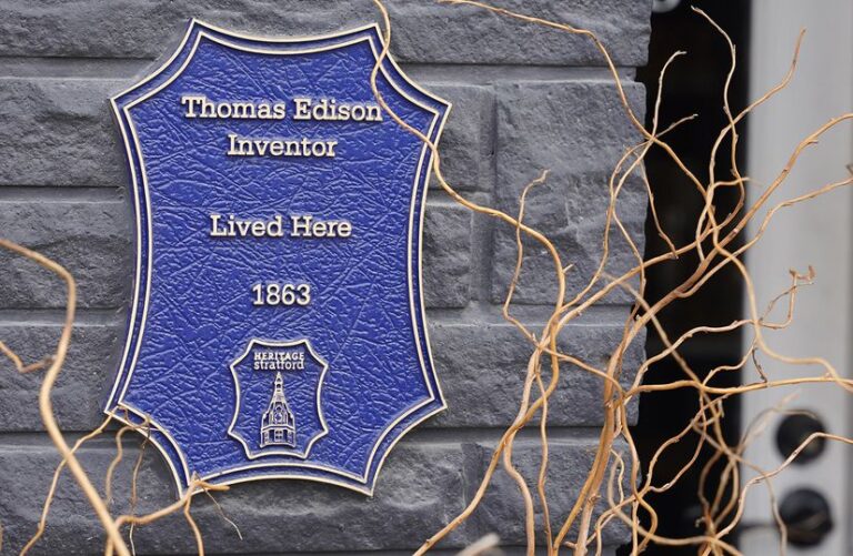 City of Stratford looking for nominations for its Blue Plaque Program