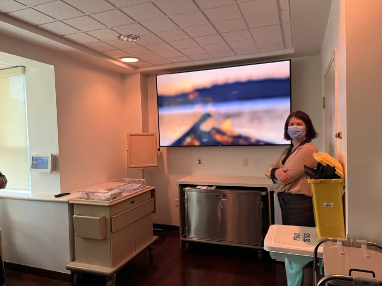 First-of-its-kind in Canada delivery room opens at Stratford General Hospital