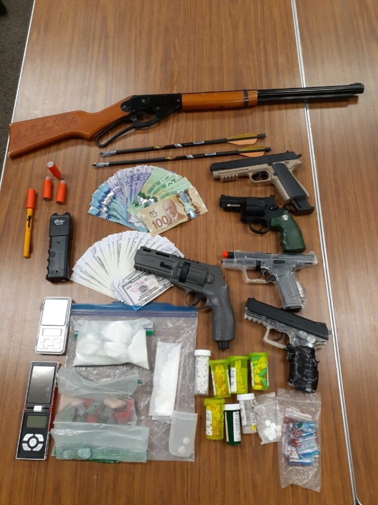 Police arrest Stratford man, seize drugs and weapons