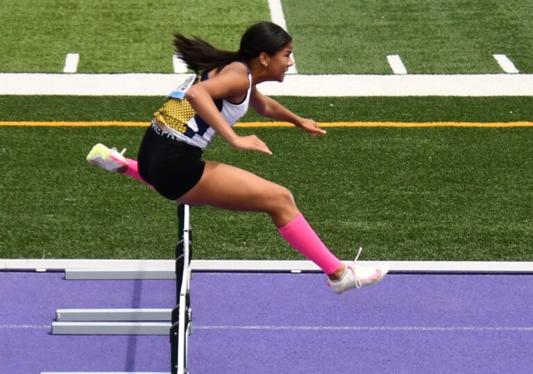 Mills wins double silver at provincial track and field championships