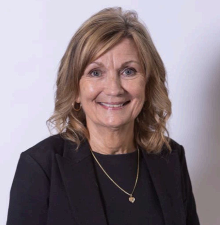 Mary Ellen Van Loon acclaimed chair of HPCDSB