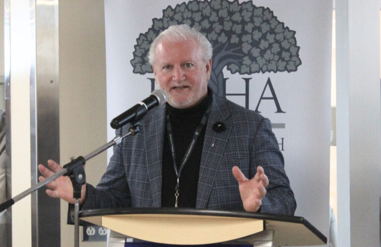 HPHA unveils newly renovated cancer and medical care clinic