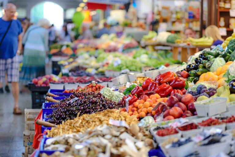 HPPH survey finds groceries for family of four costs more than $300/week
